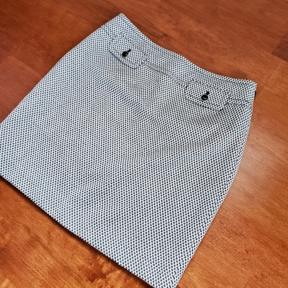 LOFT/ANN TAYLOR Print Skirt - Size 4 (NWOT) - Picture 4 of 10